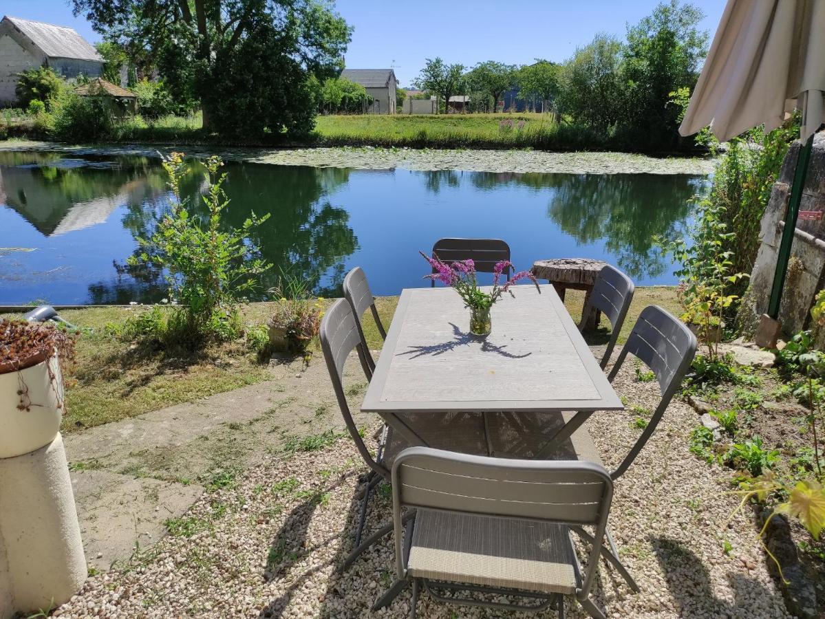 Detente Au Bord Du Loir - Gite 2 Les Roches-l'Eveque Exterior foto